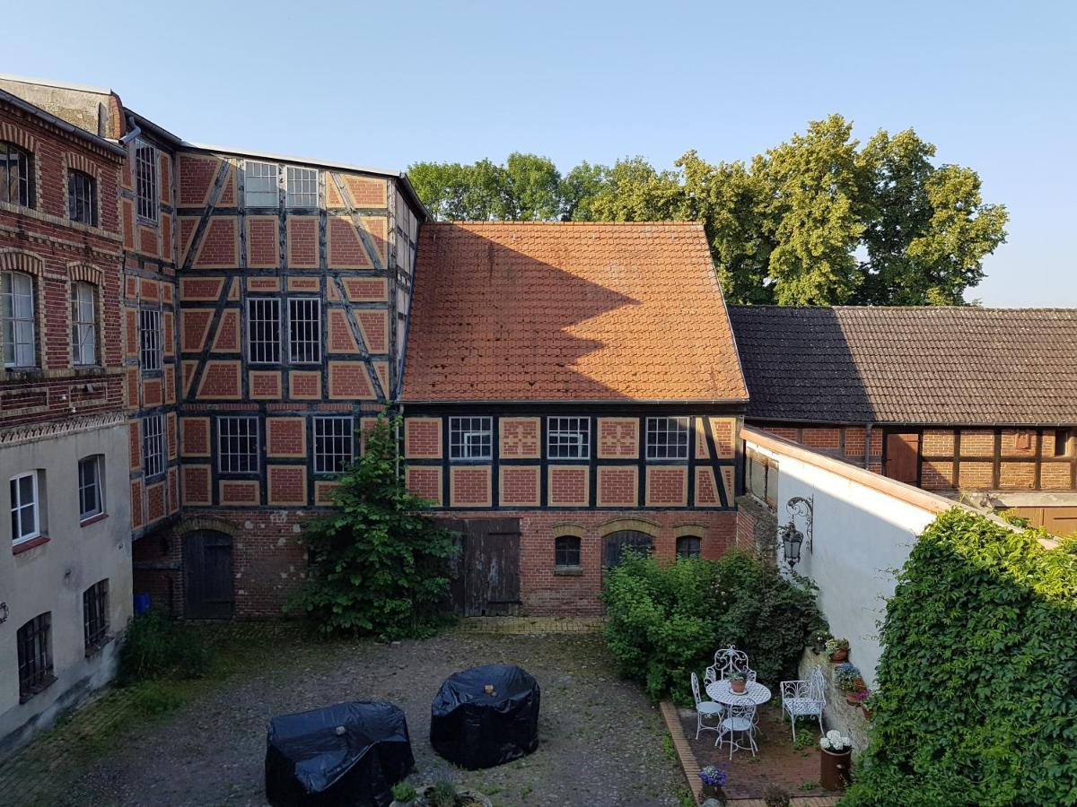 Alte Lebkuchenfabrik Bed & Breakfast Kremmen ภายนอก รูปภาพ