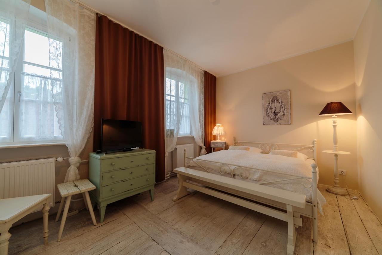 Alte Lebkuchenfabrik Bed & Breakfast Kremmen ภายนอก รูปภาพ