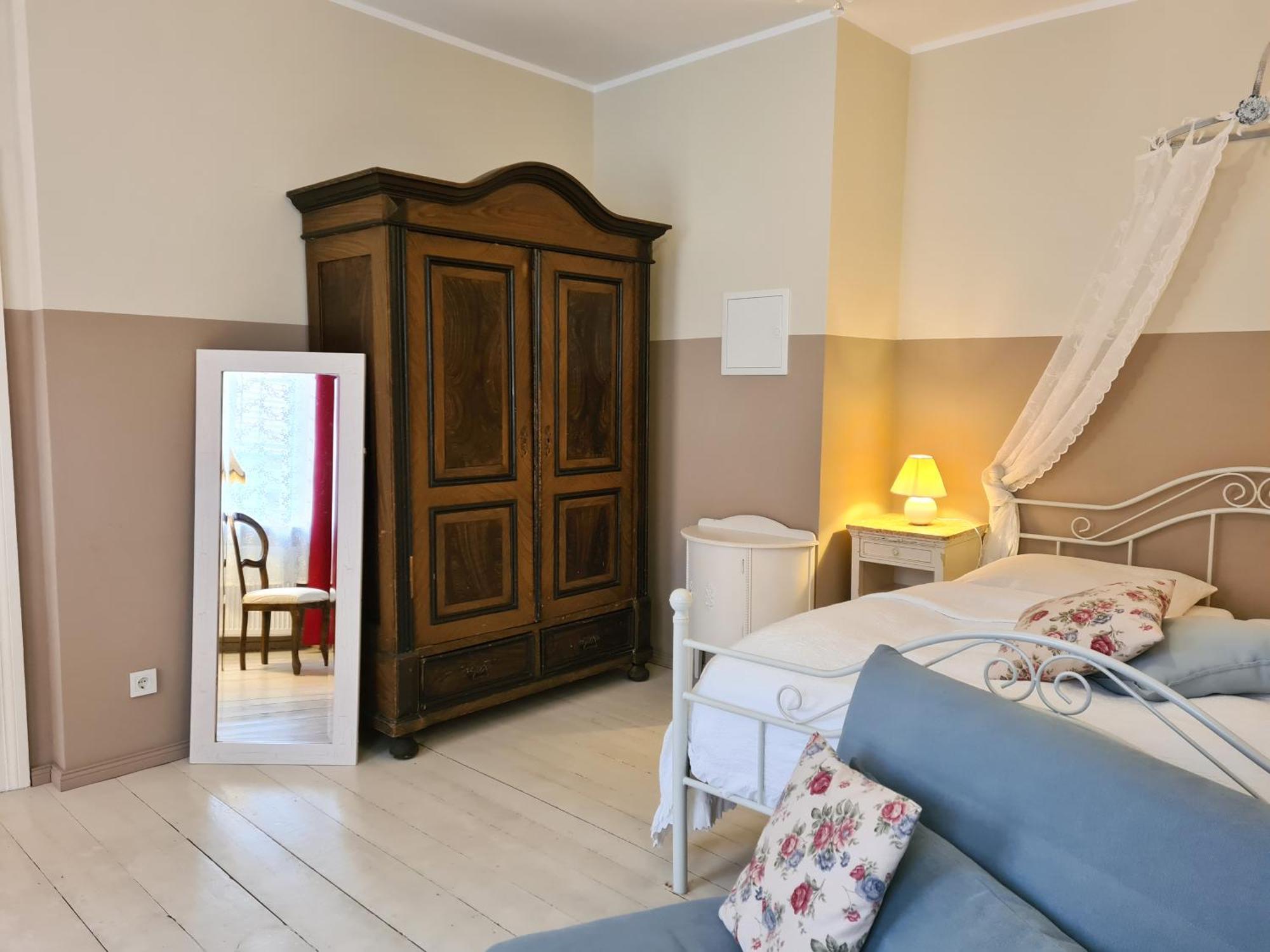 Alte Lebkuchenfabrik Bed & Breakfast Kremmen ห้อง รูปภาพ